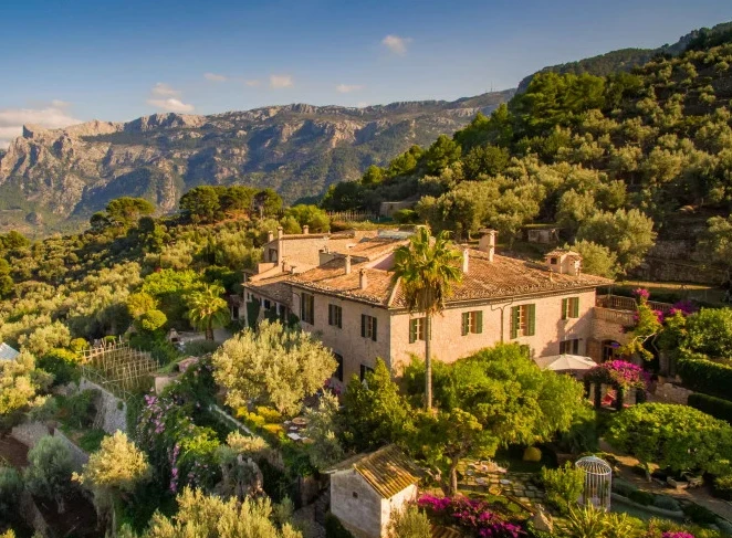 Hidden Mallorca & Menorca Villa Escape
