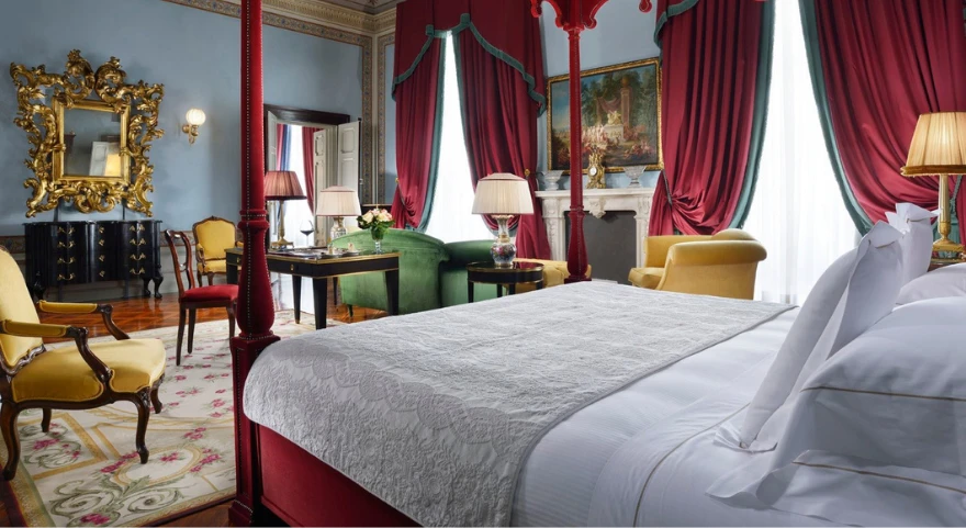 Luxury gay travel