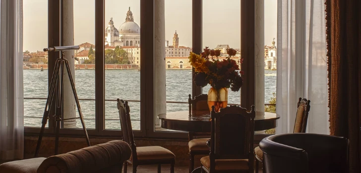 Luxury gay travel