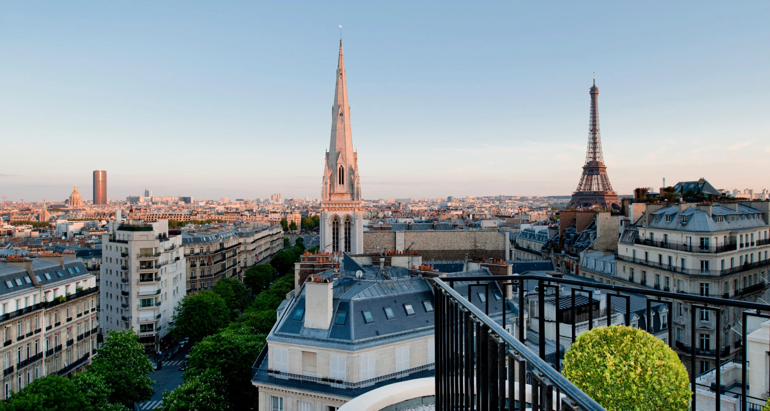 Four Seasons Hotel George V: Parisian Palace of Intrigue Why It's Perfect for White Lotus: The George V represents a fascinating departure for The White Lotus - an urban palace in the heart of Paris that could bring an entirely new dynamic to the series. Located steps from the Champs-Élysées, this hotel's position in the Golden Triangle creates opportunities for White Lotus guests to venture into the city, potentially expanding the show's scope beyond the typical isolated resort setting. The hotel's legendary afternoon tea service in La Galerie, with its stunning floral displays, provides the perfect setting for passive-aggressive confrontations over delicate pastries. What makes George V particularly White Lotus-worthy is its old-world European formality, where centuries-old protocols and rigid service standards could create fascinating tension with American guests expecting casual luxury. The hotel's labyrinthine basement spa and swimming pool areas offer secluded spaces for clandestine meetings, while the Michelin three-starred Le Cinq restaurant provides a stage for spectacular public meltdowns over 14-course tasting menus. The property's art collection, including priceless tapestries and period furniture, creates an almost museum-like atmosphere where guests might feel more like exhibits than visitors. As White Lotus relies on isolated luxury to create its distinctive sense of dramatic intrigue, we suspect this Four Seasons is the least likely to feature in Series 4. Luxury Credentials: Four Seasons Hotel George V stands as Paris's most prestigious palace hotel, featuring 244 rooms and suites decorated with authentic 18th-century furniture, silk fabrics, and marble bathrooms that rival Versailles. The property boasts three Michelin-starred restaurants - the three-starred Le Cinq, one-starred L'Orangerie, and one-starred Le George. Four Seasons Hotel George V