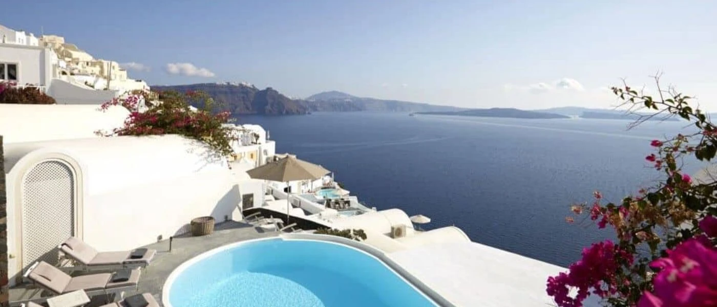 Stunning Views Atrina Canava