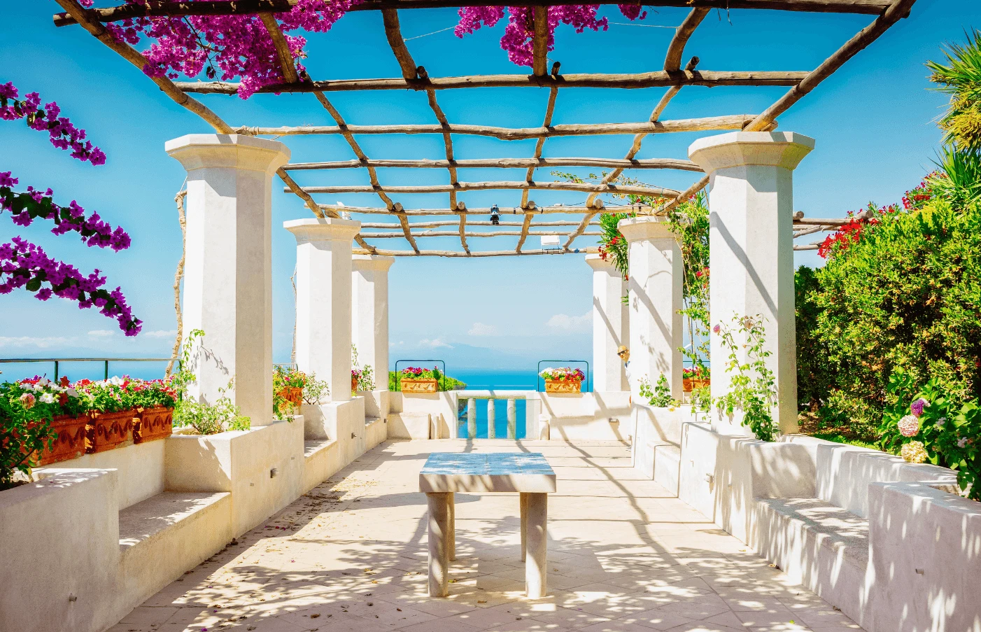 Luxury Italy Tour: Lake Como, Tuscany, & Amalfi