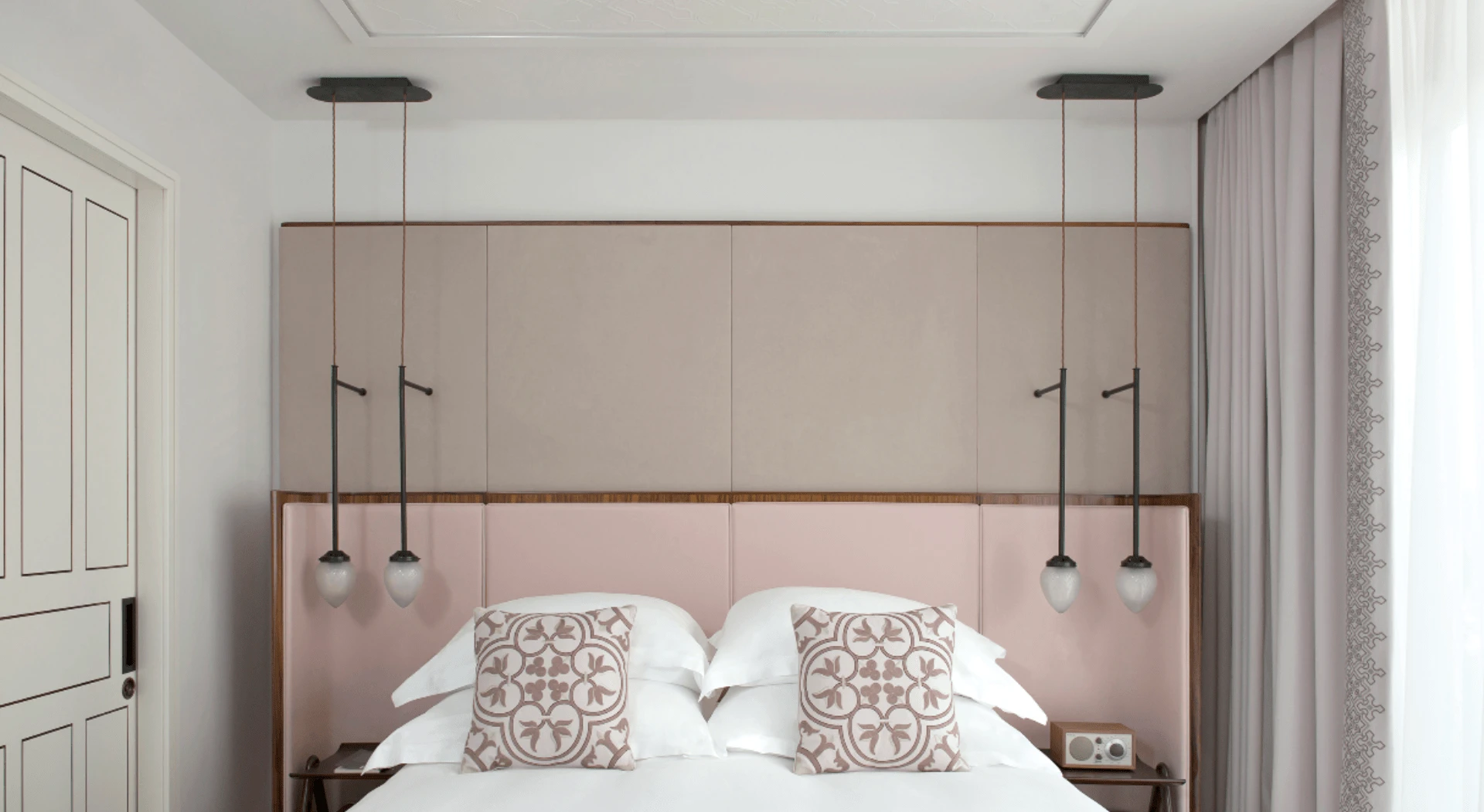 Luxury gay travel