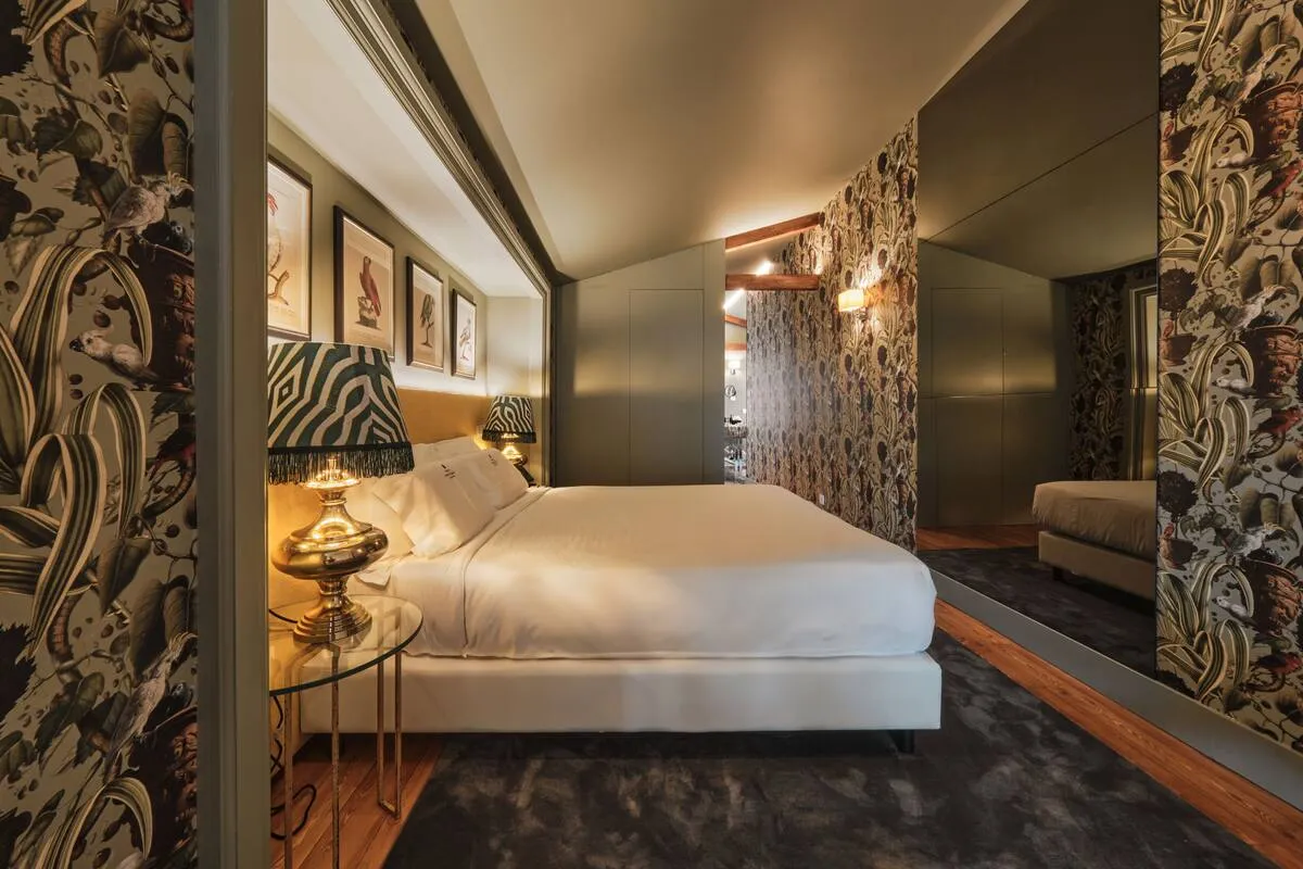 Luxury gay travel