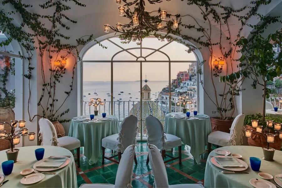 Dining and Drinks