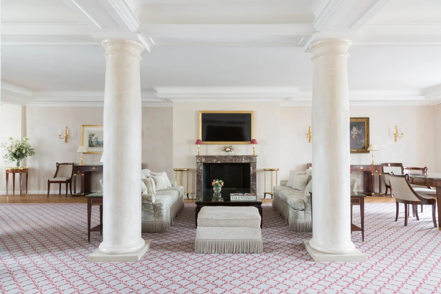 Luxury gay travel
