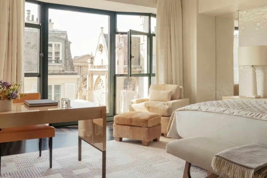 Luxury gay travel