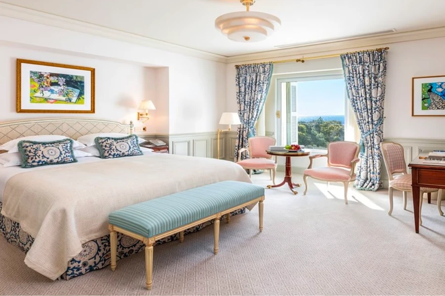 Luxury gay travel