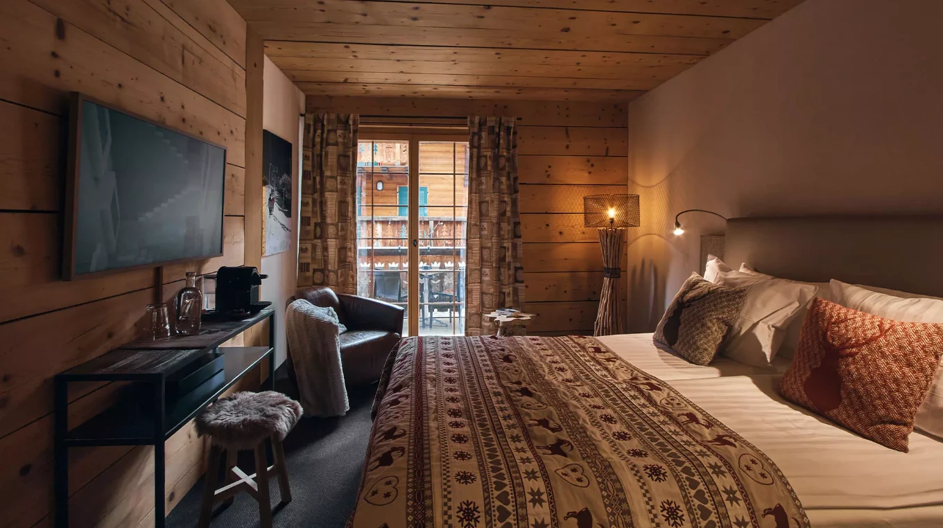 Luxury gay travel