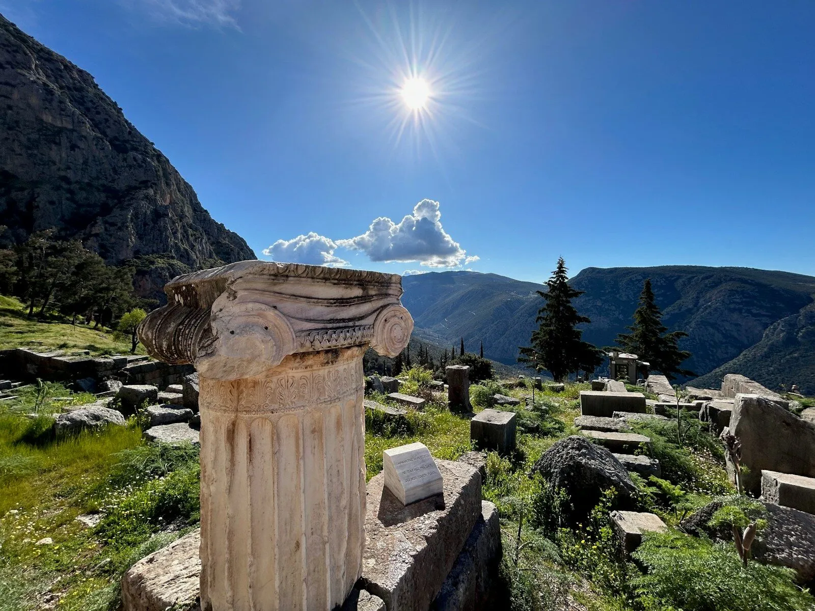 LGBTQ+ Legacy of Ancient Greece Tour: Athens, Delphi, Nafplio