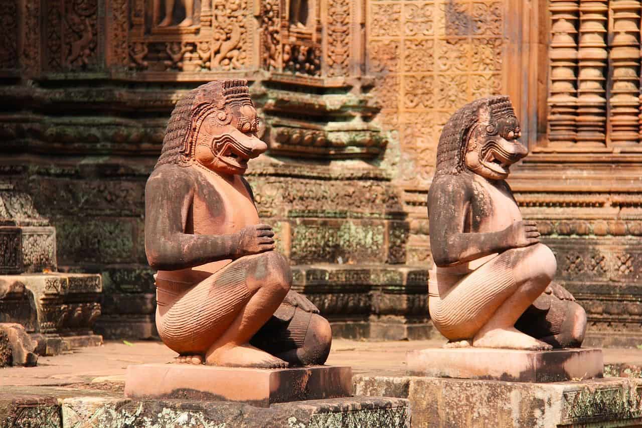 Hong Kong And Angkor Wat