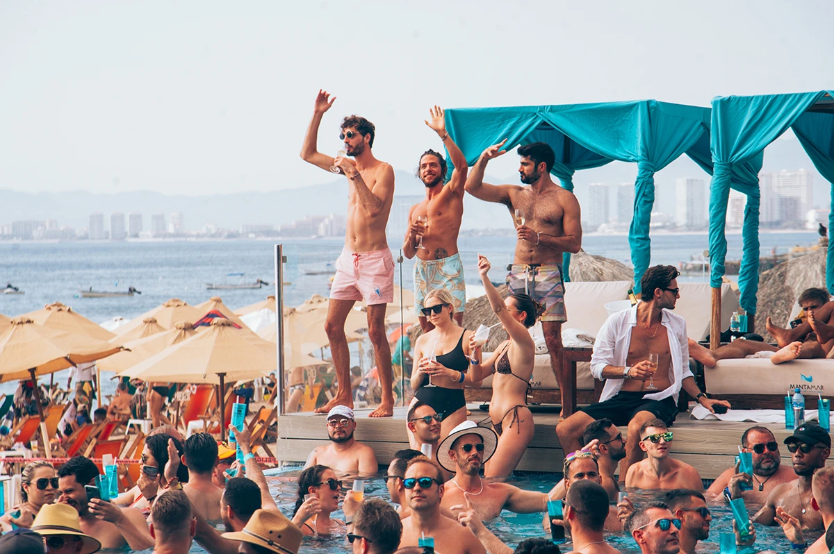 Luxury Best Gay Bars and Beach Clubs in Puerto Vallarta vacations