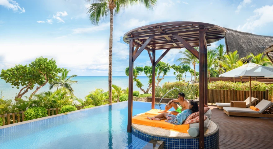 Luxury gay travel