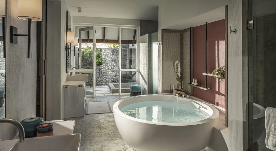 Luxury gay travel