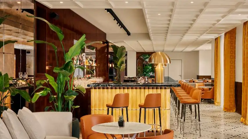 Dining and Drinks