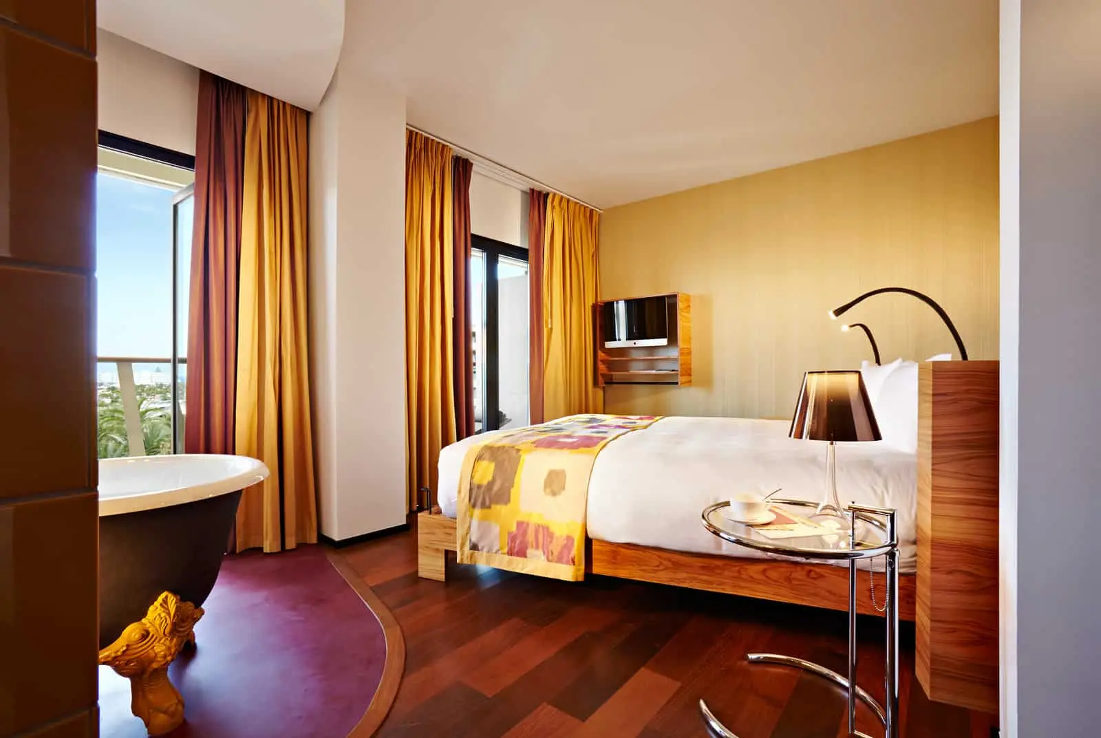 Luxury gay travel