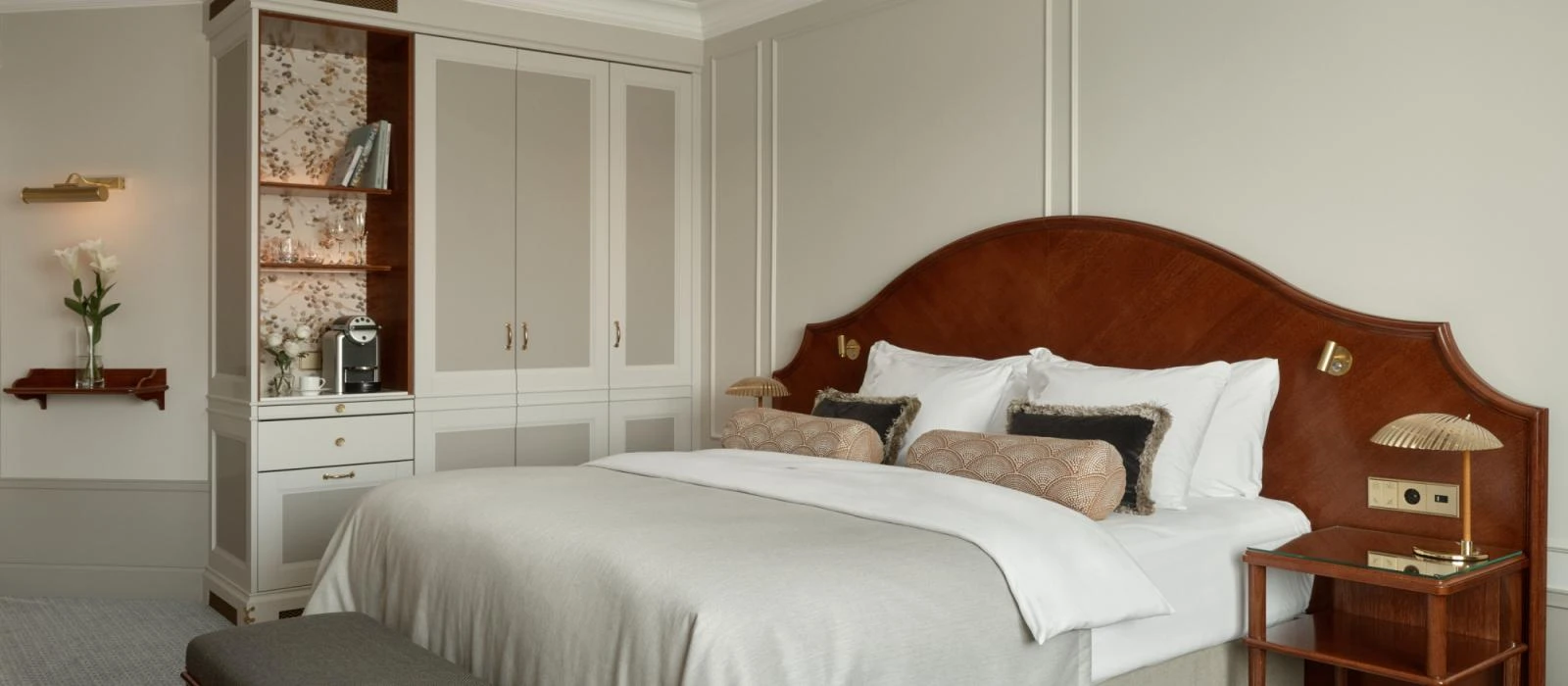 Luxury gay travel