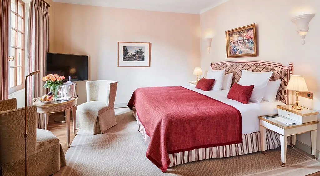 Luxury gay travel