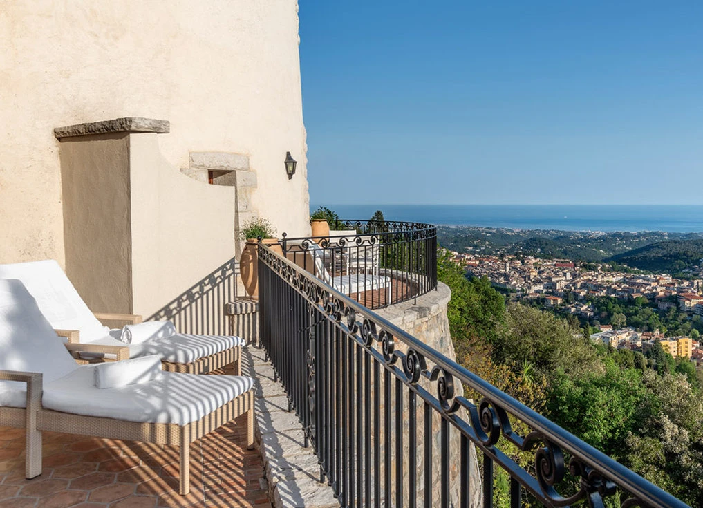 Luxury gay travel
