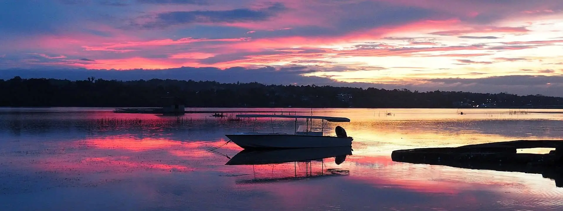 Island Hopping In The Philippines