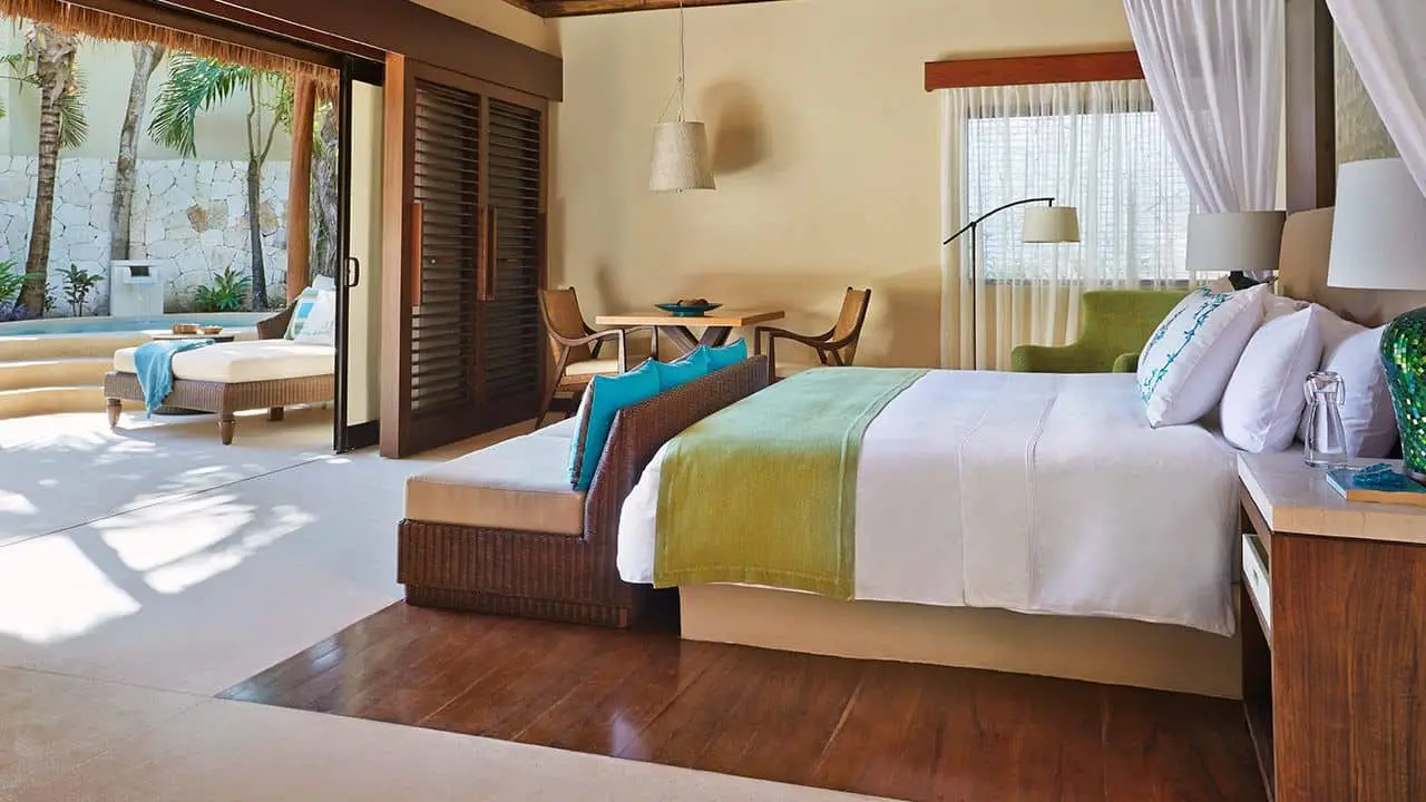 Luxury gay travel