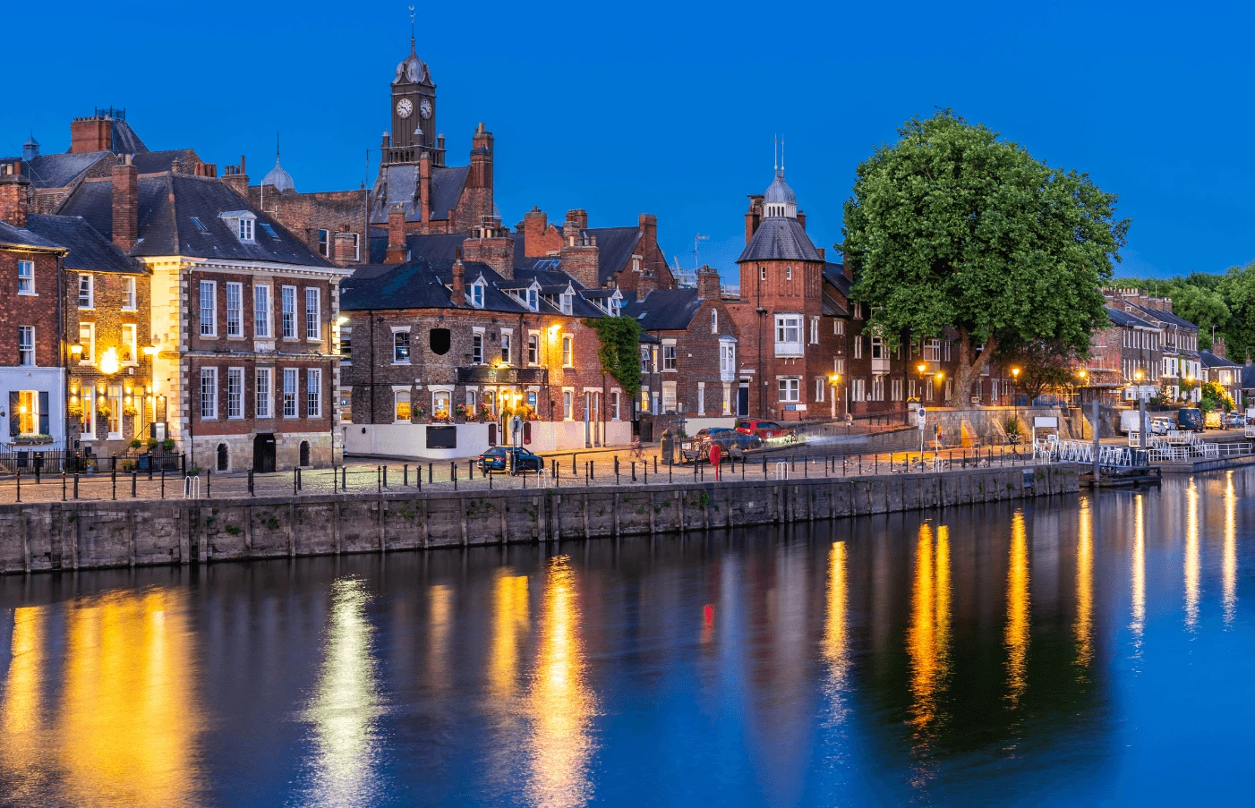 The Ultimate Yorkshire Experience: York, Leeds, Whitby and Beyond