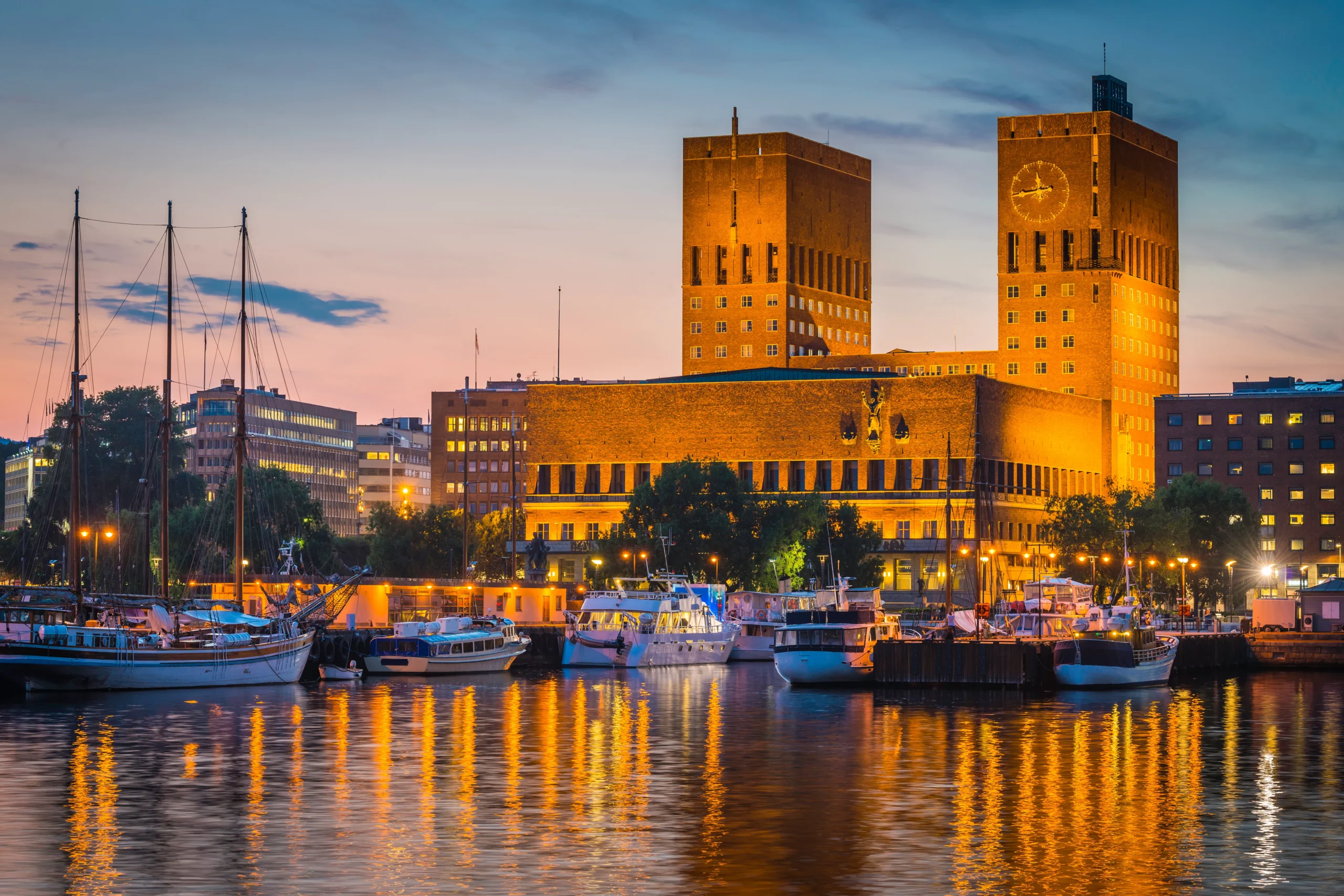 Day 6: Oslo’s Icons & Royal Heritage