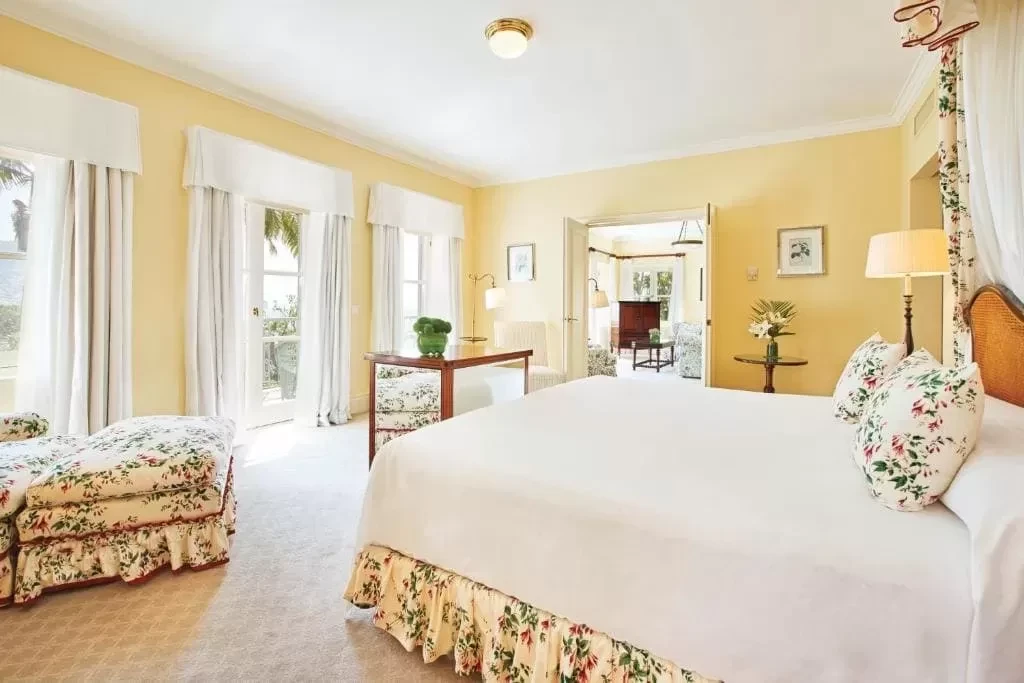 Luxury gay travel