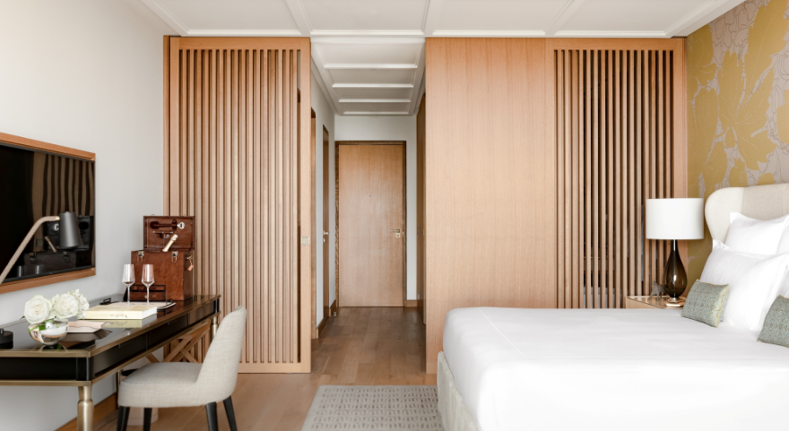Luxury gay travel