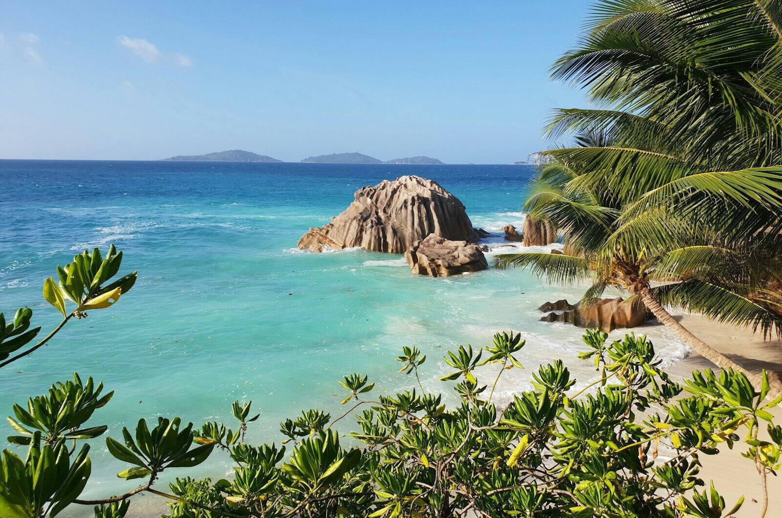 Days 4-6: La Digue, Seychelles