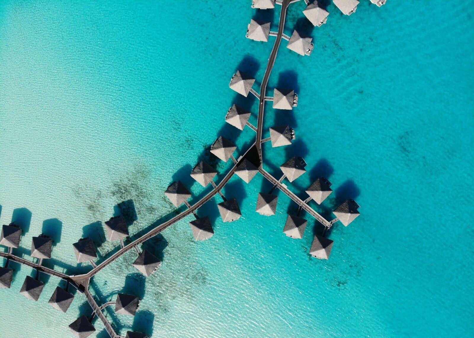 Days 9 to 12: Transfer to Bora Bora