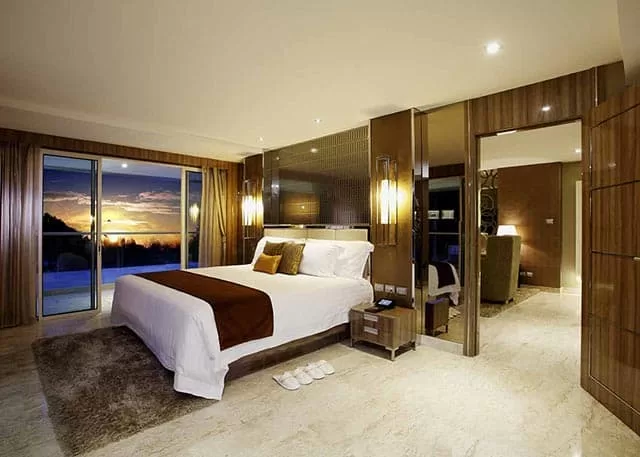 Luxury gay travel
