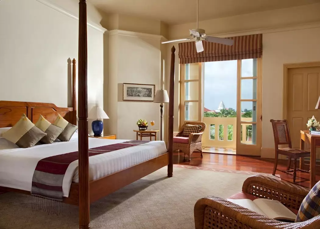 Luxury gay travel