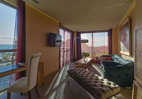 Suite Suite