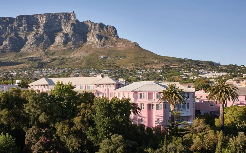 Day 1: Arrival in Cape Town & Culinary Delights