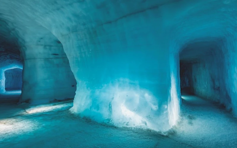 Day 6: Langjökull Glacier & Ice Cave Adventure