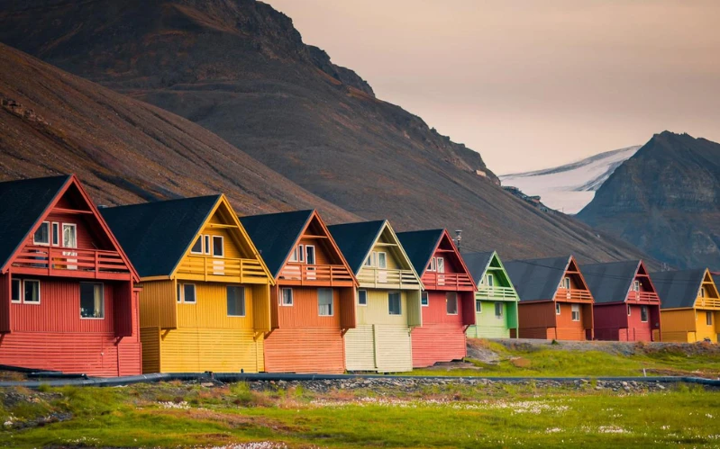 Gay Group Trip: Norway, Greenland and Iceland Explorer