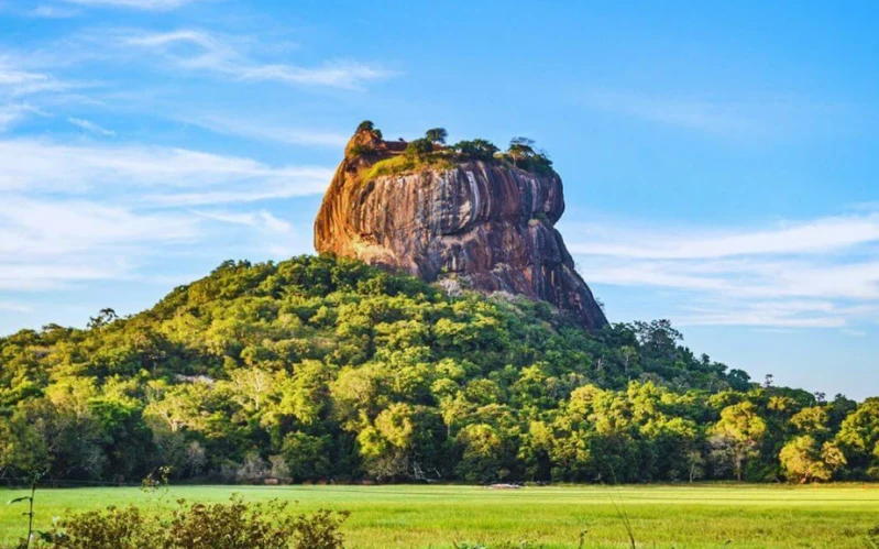 Day 3: Ancient Marvels – Pidurangala & Polonnaruwa