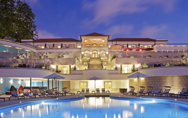 Ultimate Luxury: Portugal