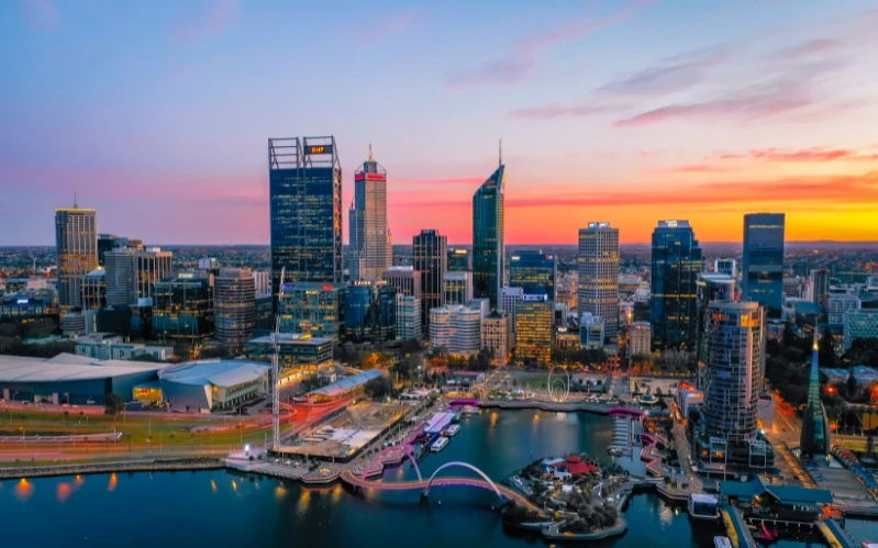 Western Australia: Wildlife and Wine Tour