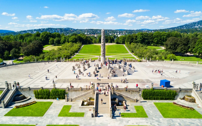 Day 8: A Stroll Through Oslo's Past and Present