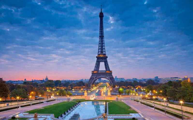Day 10: Departure to Paris