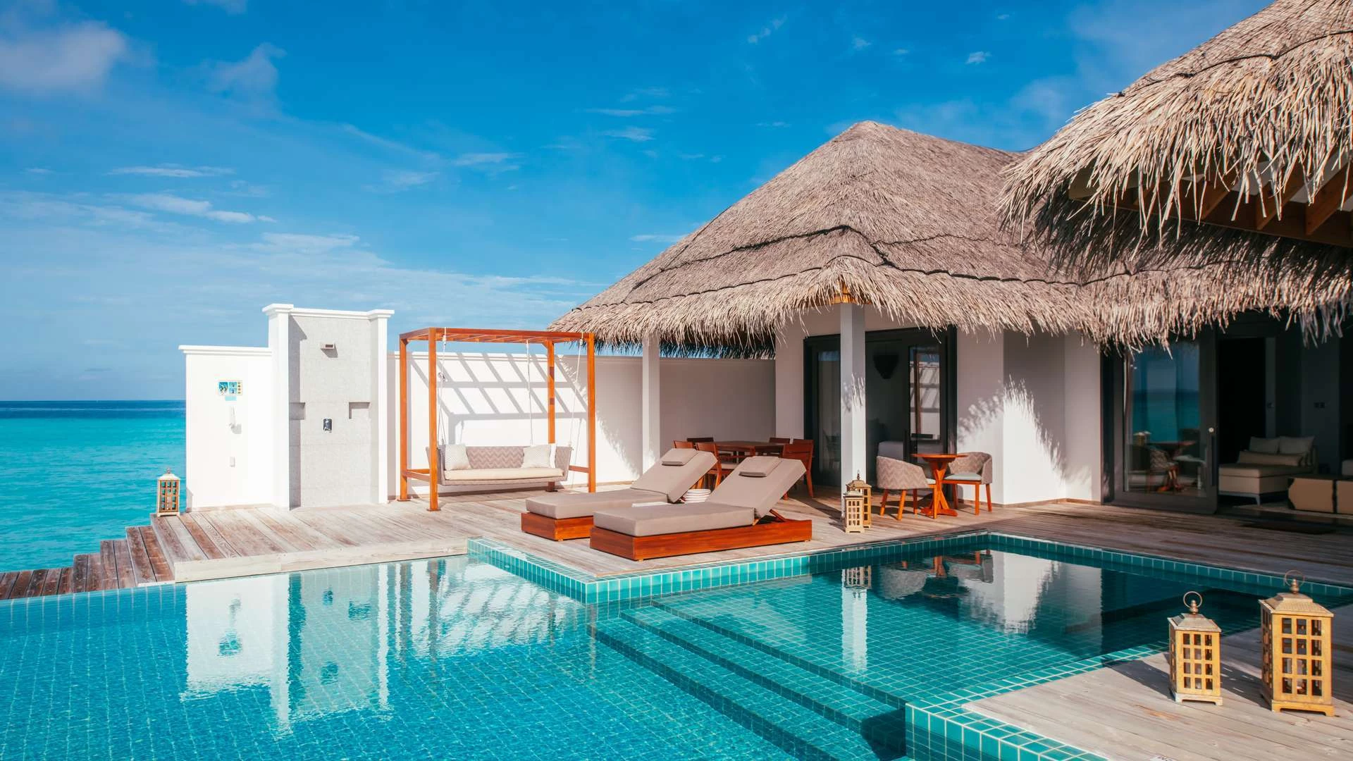 Better in Baa: Finolhu & Anantara Kihavah