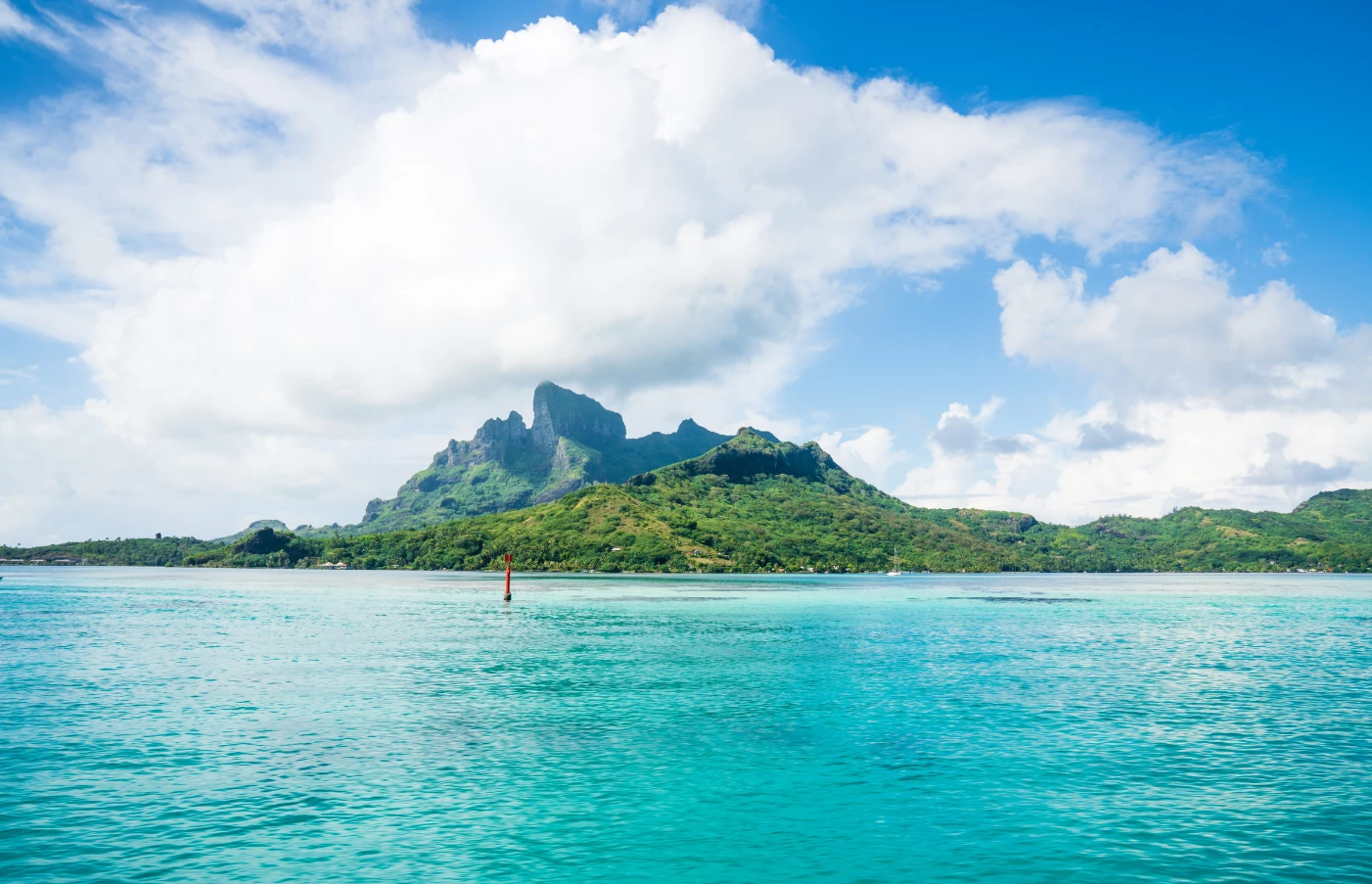 Beach and Reef Discoverer