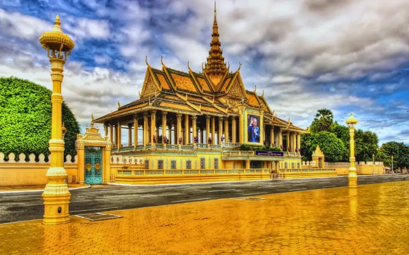 Day 1: Phnom Penh