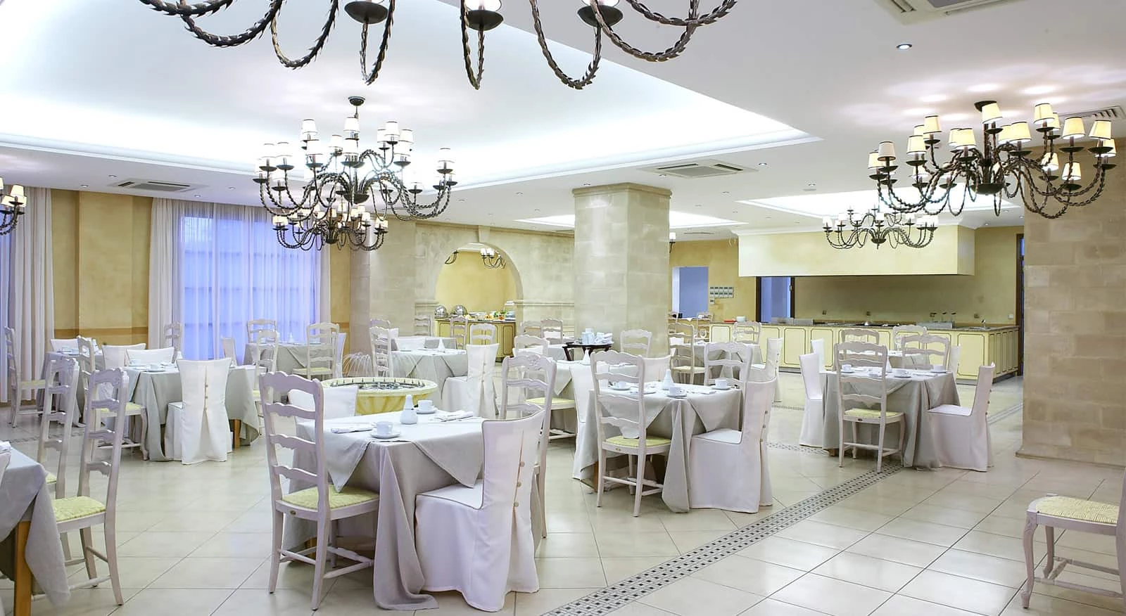 Almante's Restaurant 