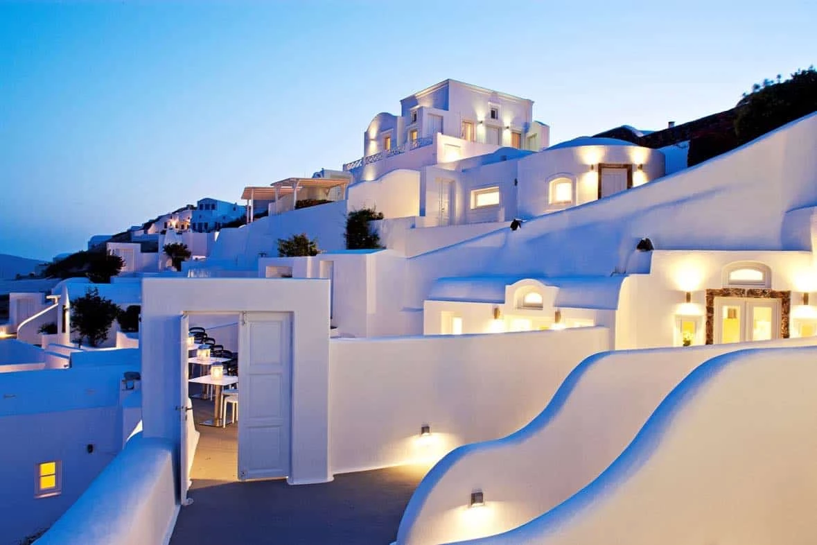 Canaves Oia Suites