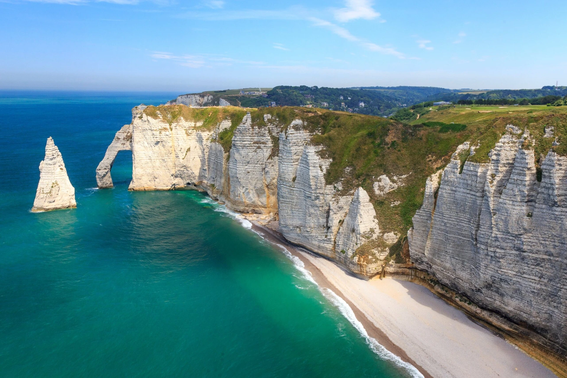 Majestic Northern France: Castles and Coastlines
