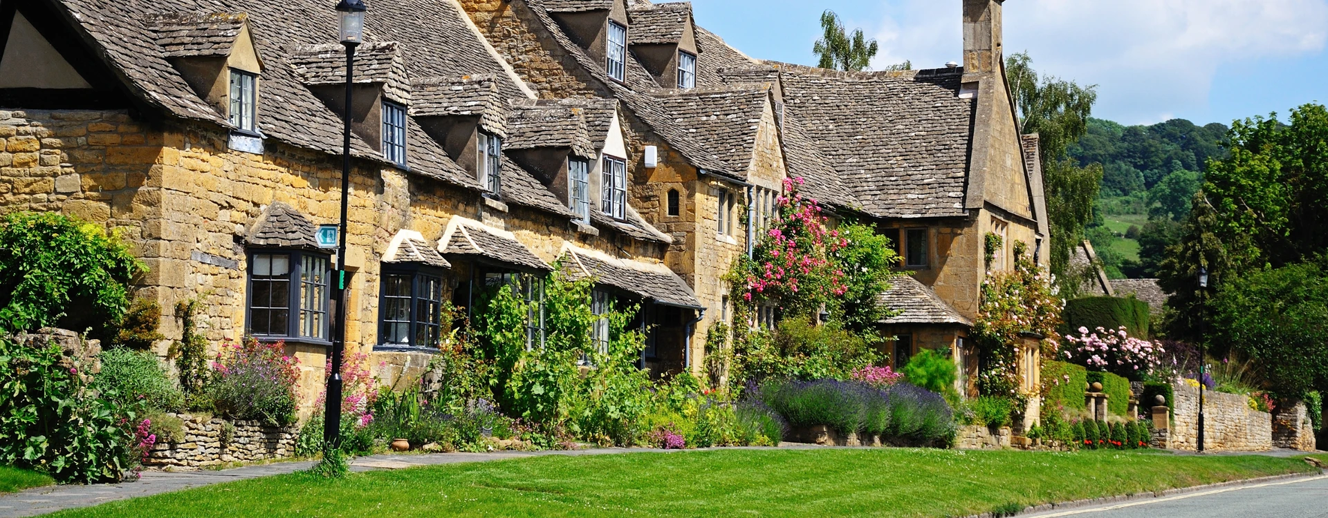 Luxury Cotswolds Tour: Country Villages and Literary Greats