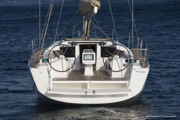 Private Yacht: Sailing the Cote D’Azur
